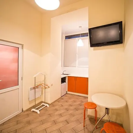 On Rappoporta 7a-4 Apartment *
